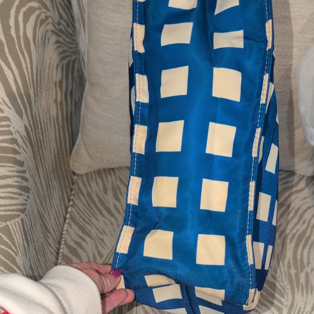 Kate Spade Blue and Cream Square Pattern Tote With Black Leather Handles - Picture 6 of 13